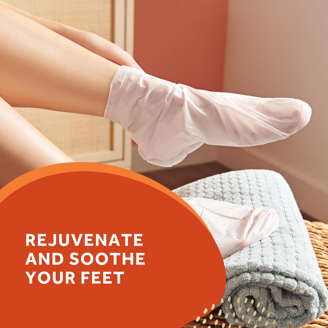 Amope Pedimask Foot Sock Mask 3-Pack (3 Packs x 1 Pair), Macadamia Oil Essence, Blend Of Moisturizers To Rejuvenate & Soothe Your Feet