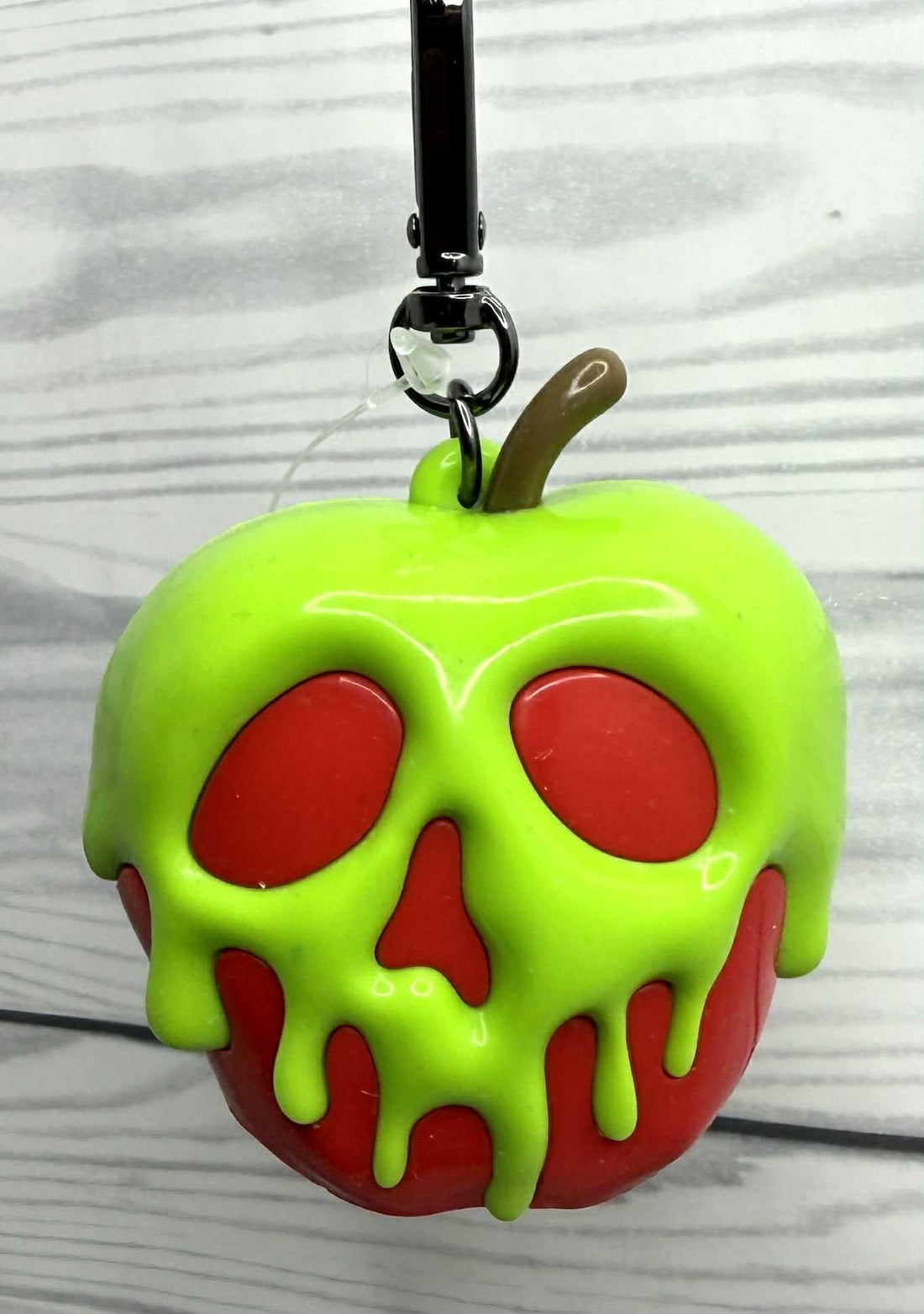 Bath & Body Works Evil Queen Red and Green Poison Apple Glow-in-the-Dark Pocketbac Hand Sanitzer Holder