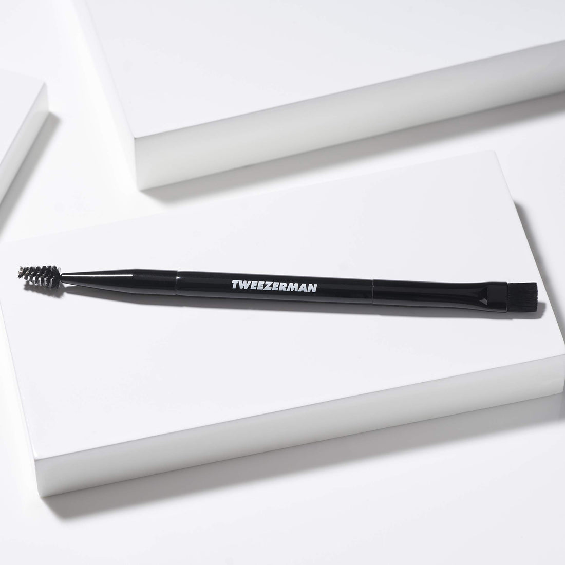 Tweezerman Dual Ended Flat Brow Brush