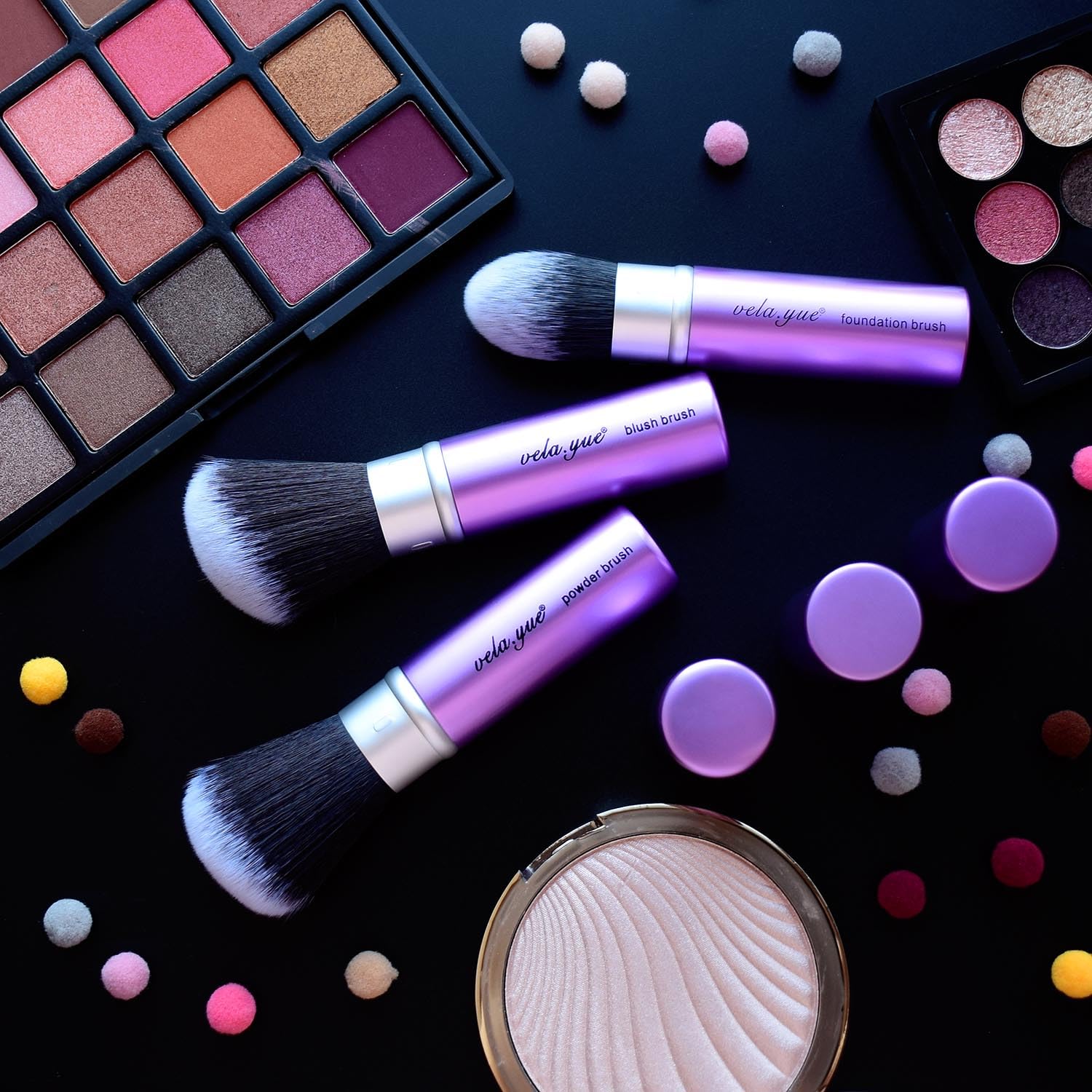 Retractable Face Kabuki Brush Round Powder Makeup Brushes