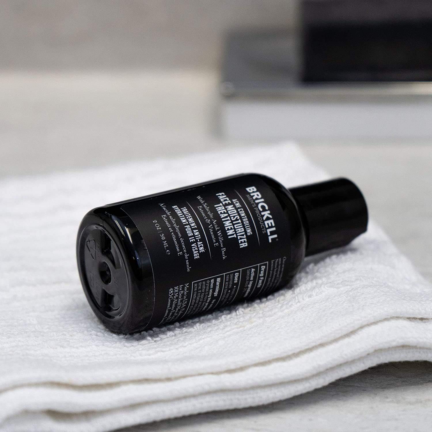 Brickell Men's Acne Controlling Face Moisturizer Treatment for Men, Natural and Organic Acne Face Moisturizer Treatment to Clear Acne, Even Skin Tone and Moisturize Skin, 2% Salicylic Acid, 2 Ounces