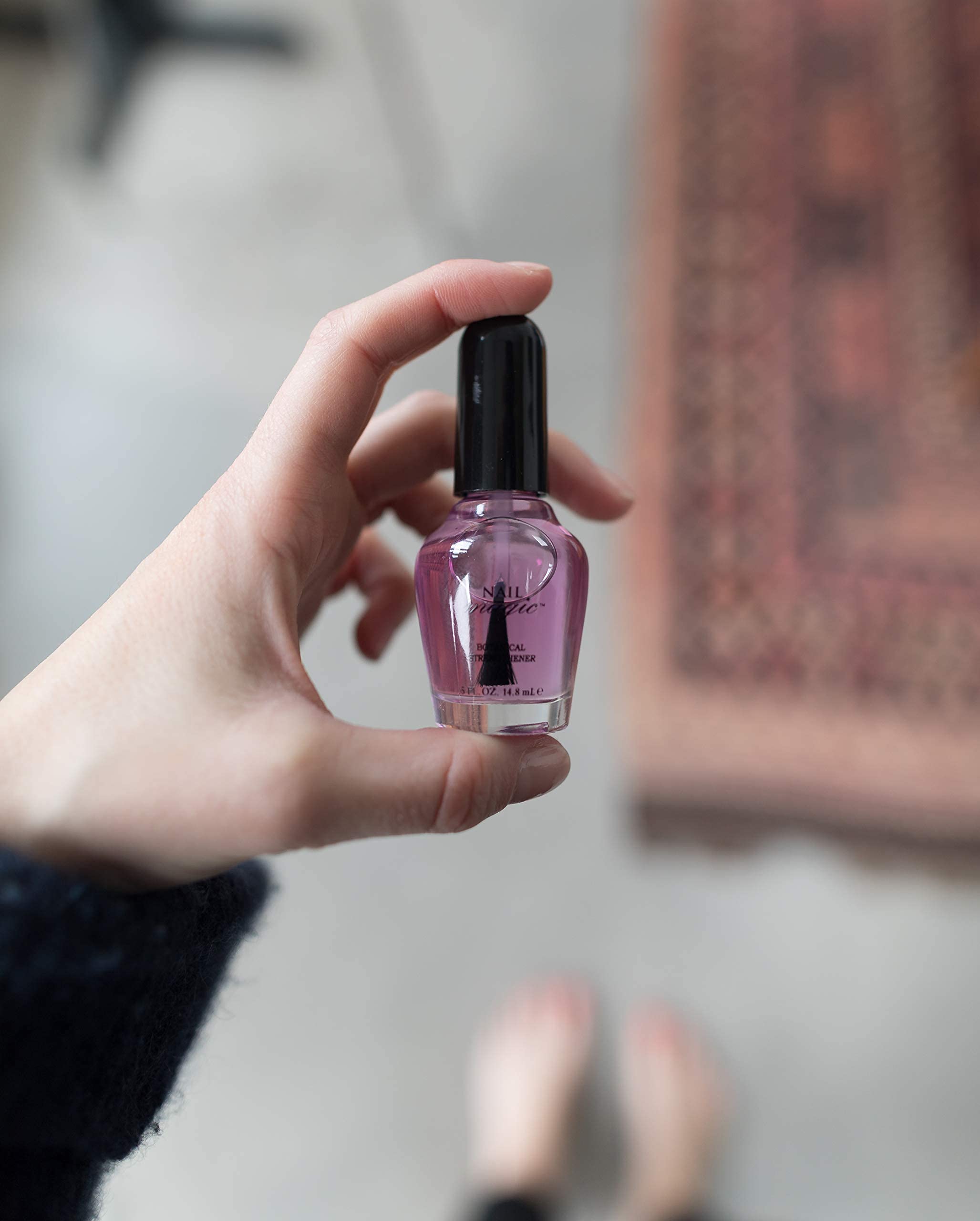 Nail Magic Strong Botanical Strengthener with Horstail, 0.5 Fluid Ounce