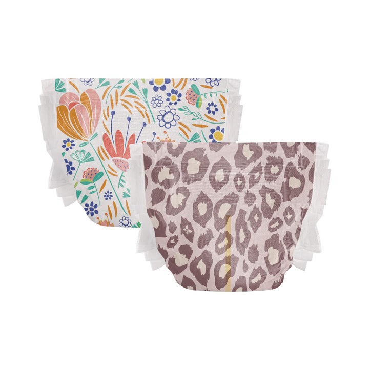 The Honest Company Clean Conscious Diapers | Plant-Based, Sustainable | Wild Thang + Flower Power | Super Club Box, Size 3 (16-28 lbs), 136 Count