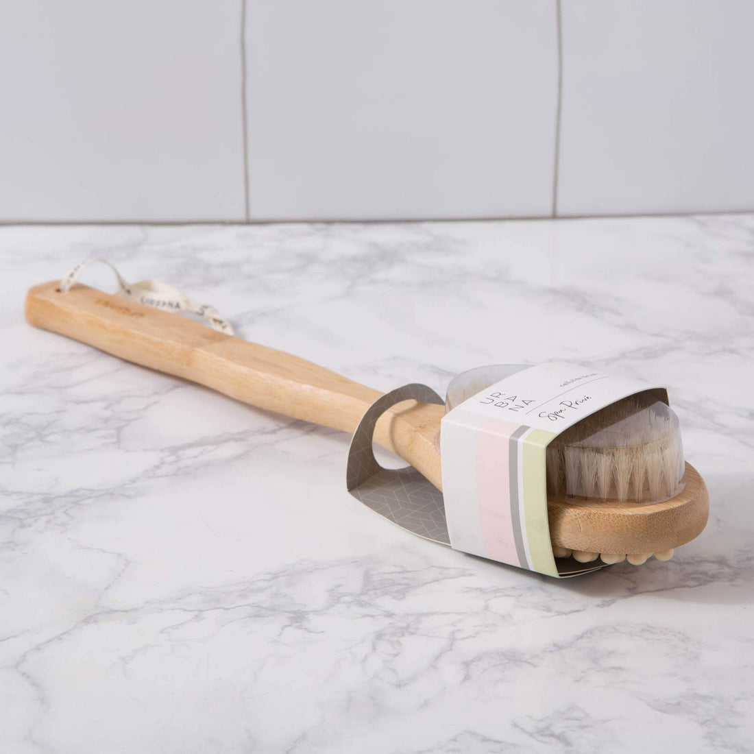 Urbana Spa Prive Natural Cellulite Messager and Exfoliating Scrub Brush