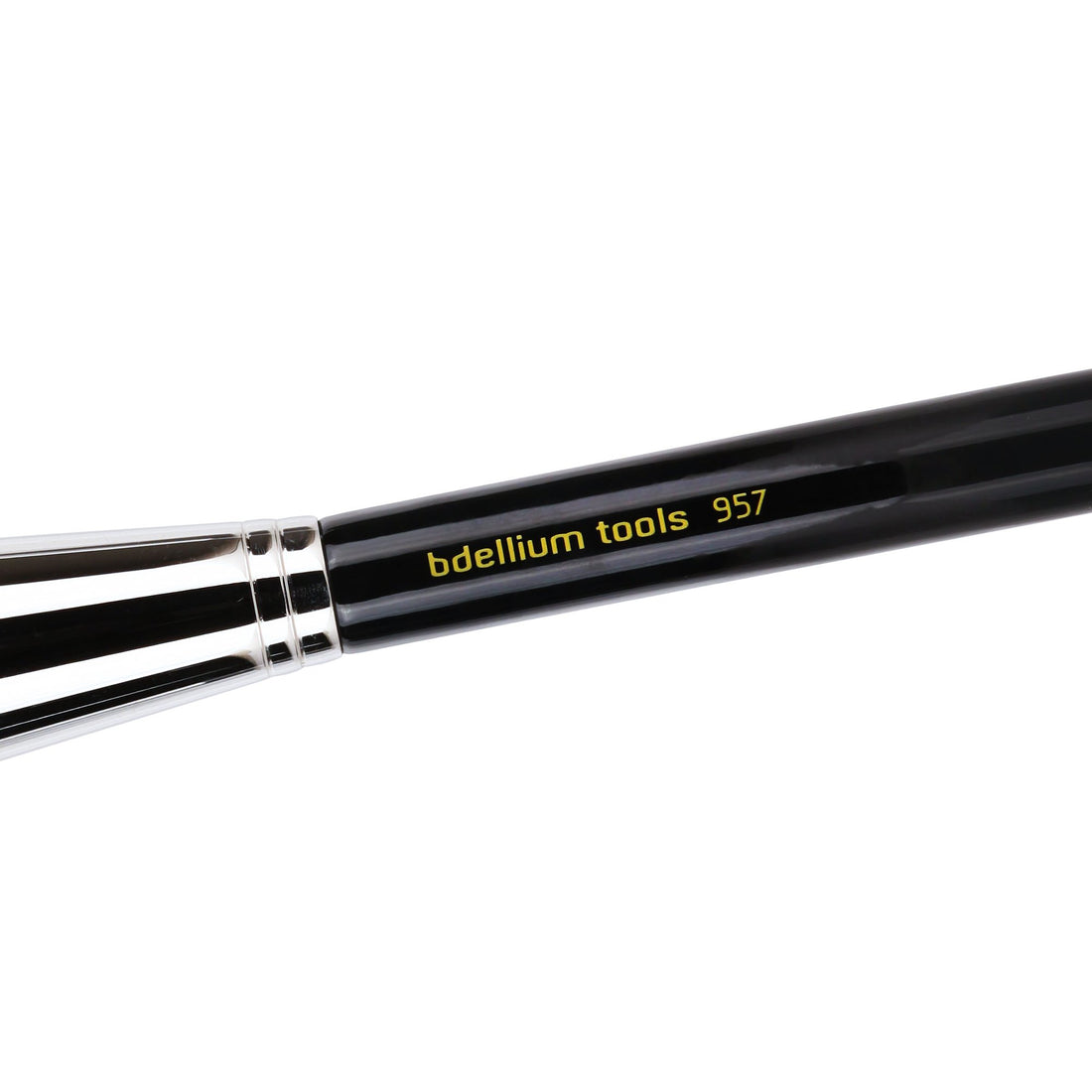 Bdellium Tools Maestro Series Precision Kabuki Brush, Black