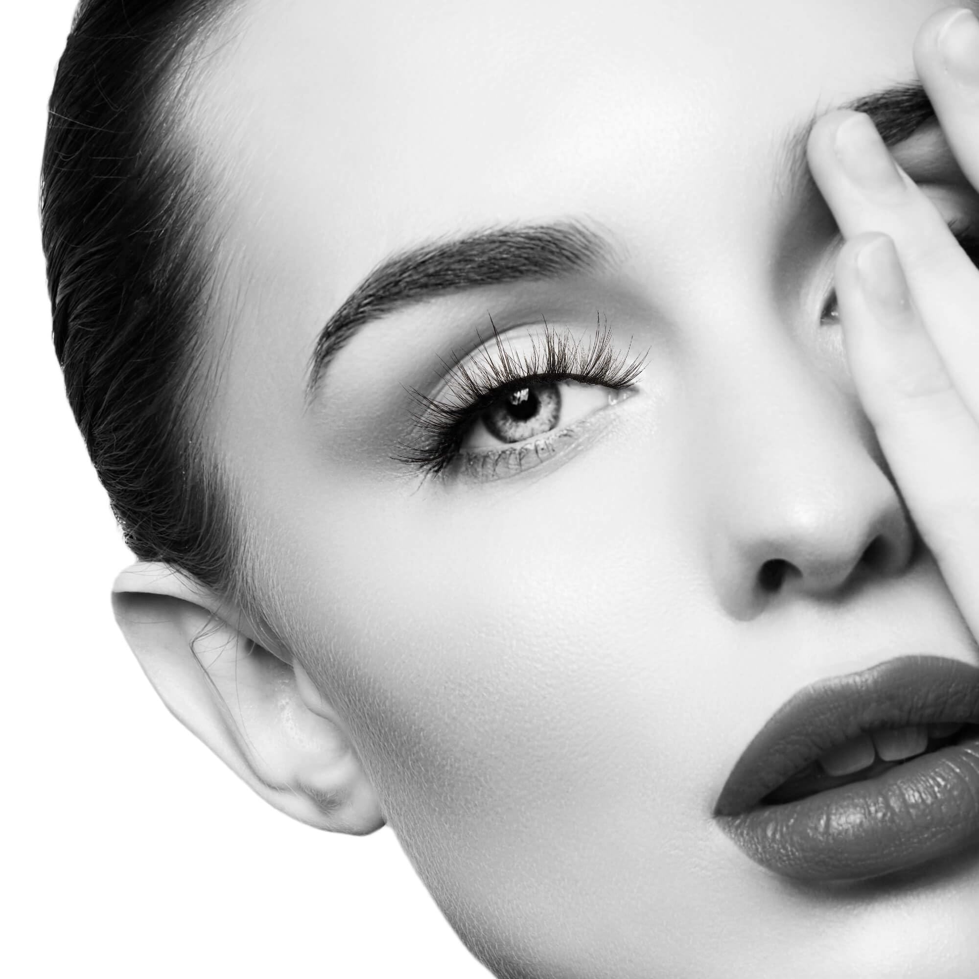 KISS Lash Couture Matte Black Faux Mink Collection, False Eyelashes 1-Pack, Soft Real Mink Texture & Matte Finish, High Impact Color, 3D Volume, Knot-Free Lash Band, Reusable, Matte Sheer, 1 Pair