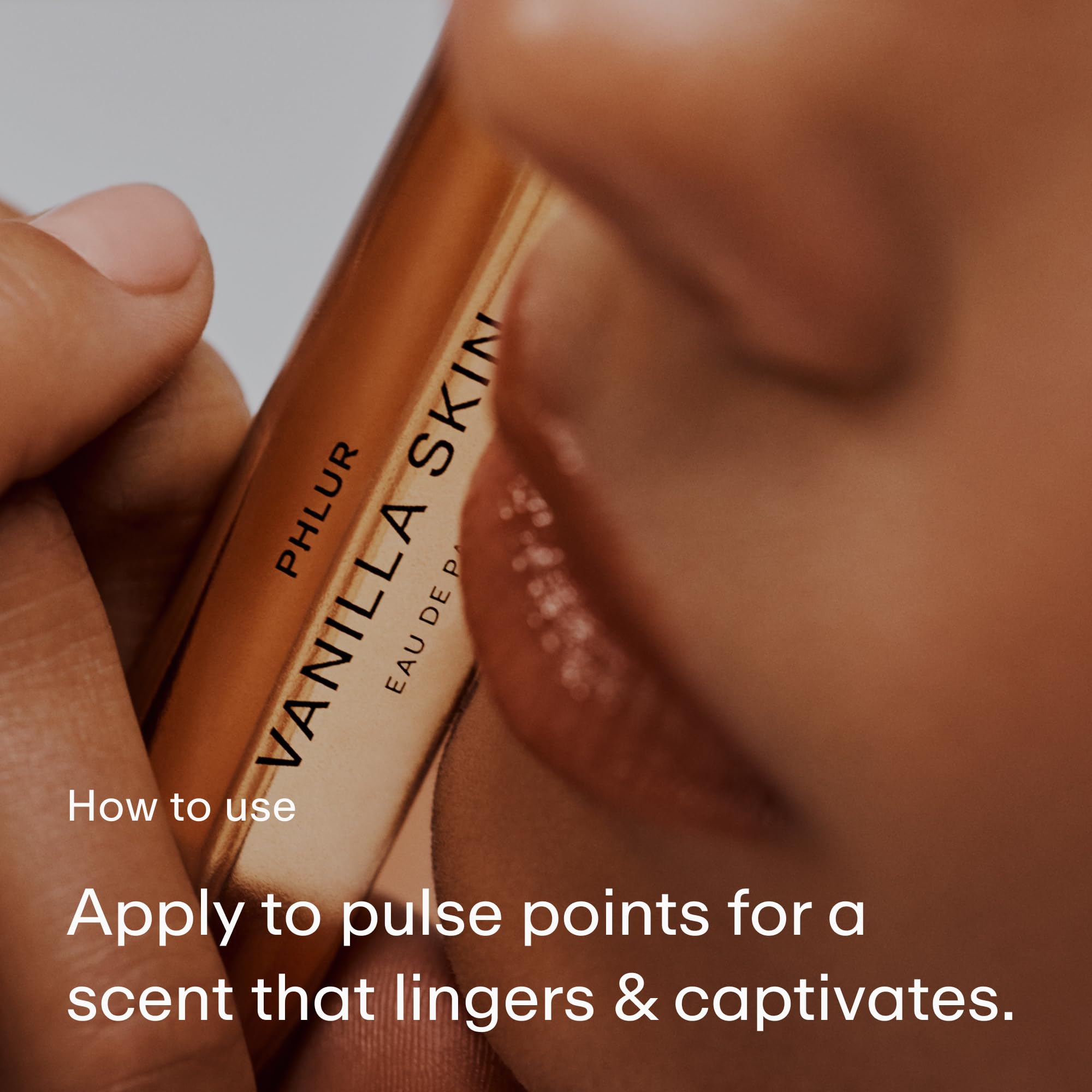 PHLUR Vanilla Skin Eau de Parfum - Travel Size Perfume for Women & Men Fragrance - Vanilla Perfume with Pink Pepper, Cashmere Wood & Sandalwood (9.5mL)