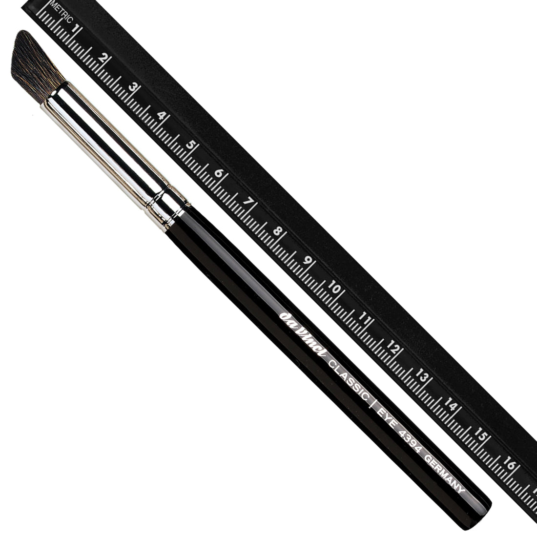 da Vinci Cosmetics Series 4394 Classic Eyeshadow Blender Brush, Angled Oval Natural Hair, 14.9 Gram