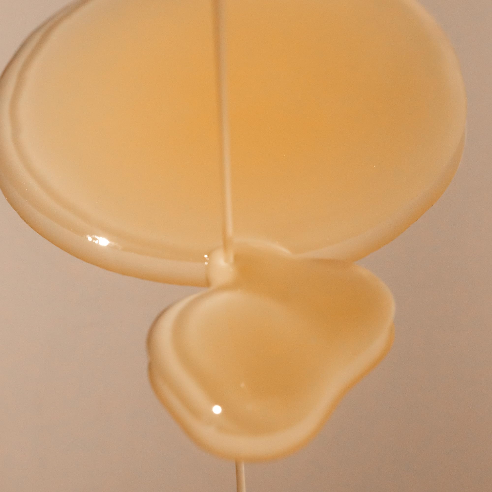 Summer Fridays CC Me Serum with Vitamin C + Niacinamide - Brightening + Hydrating Face Serum to Improve Skin Tone + Reduce Appearance of Dark Spots Over Time (1 Fl Oz)