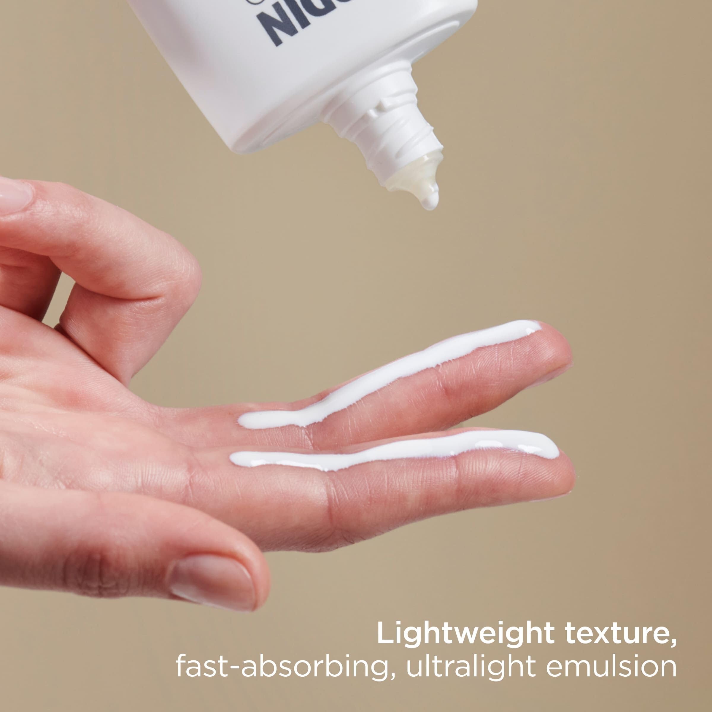 ISDIN Eryfotona Actinica Zinc Oxide and 100% Mineral Sunscreen Broad Spectrum SPF 50+, No White Cast, Suitable for Sensitive Skin, 3.4 Fl Oz