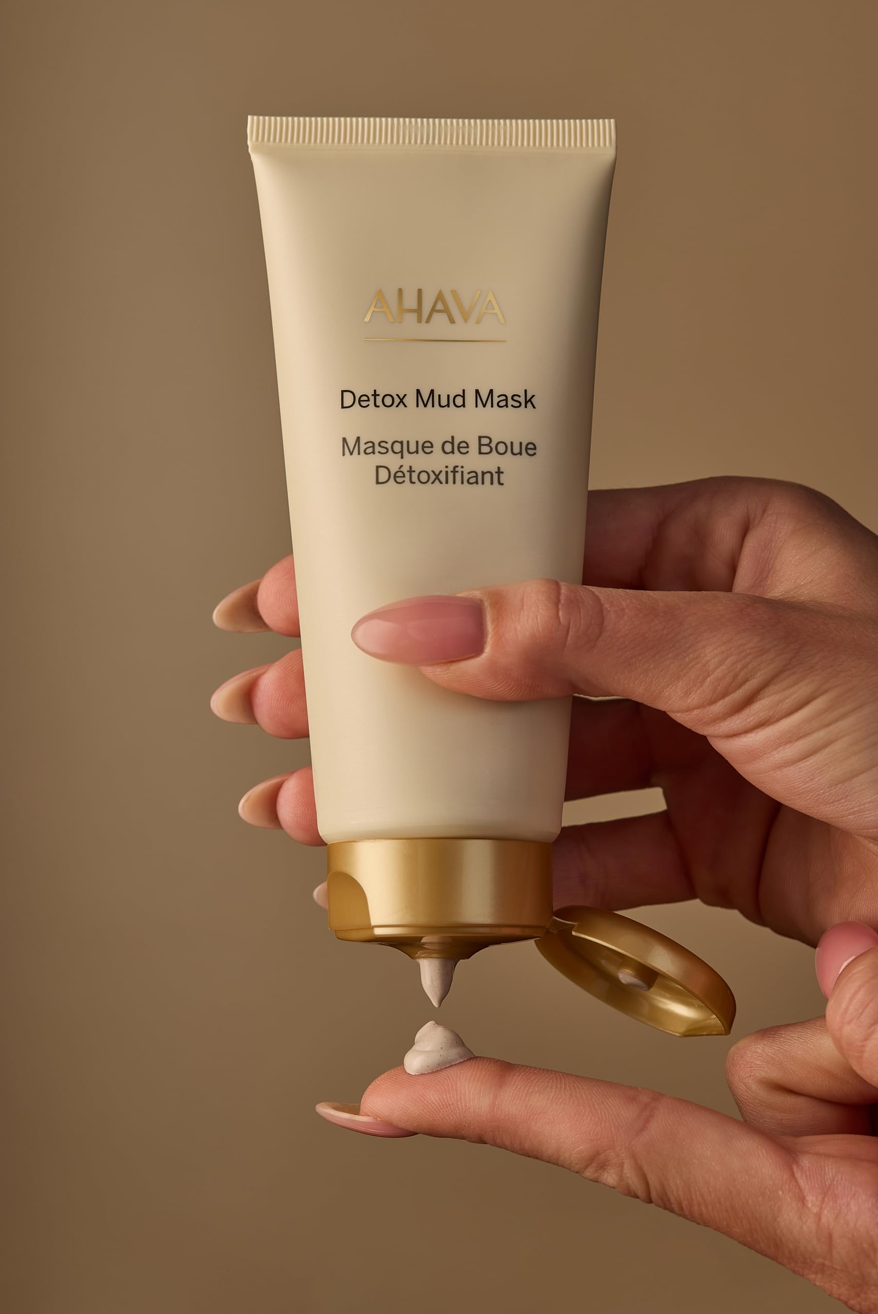 AHAVA Cleanse Detox Mud Mask - Dead Sea Mud-Based Mask to Maintain Your Skin’s Wellness & Radiance, Contains Kaolin, Hyaluronic Acid, OsmoGuard™- ‘Urban Shield’ Patent & Exclusive Osmoter™, 3.4 fl.oz