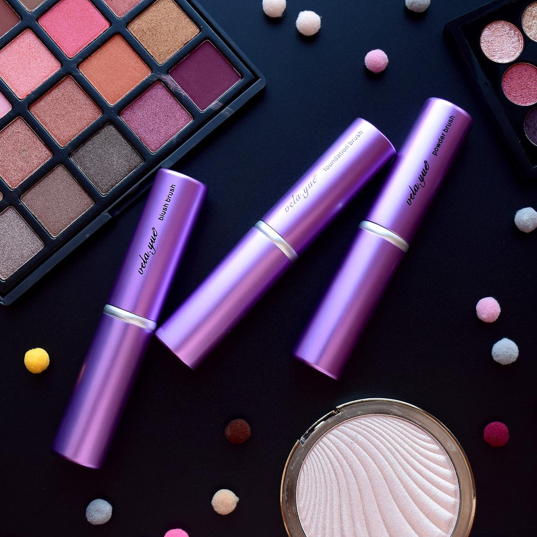 Retractable Face Kabuki Brush Round Powder Makeup Brushes