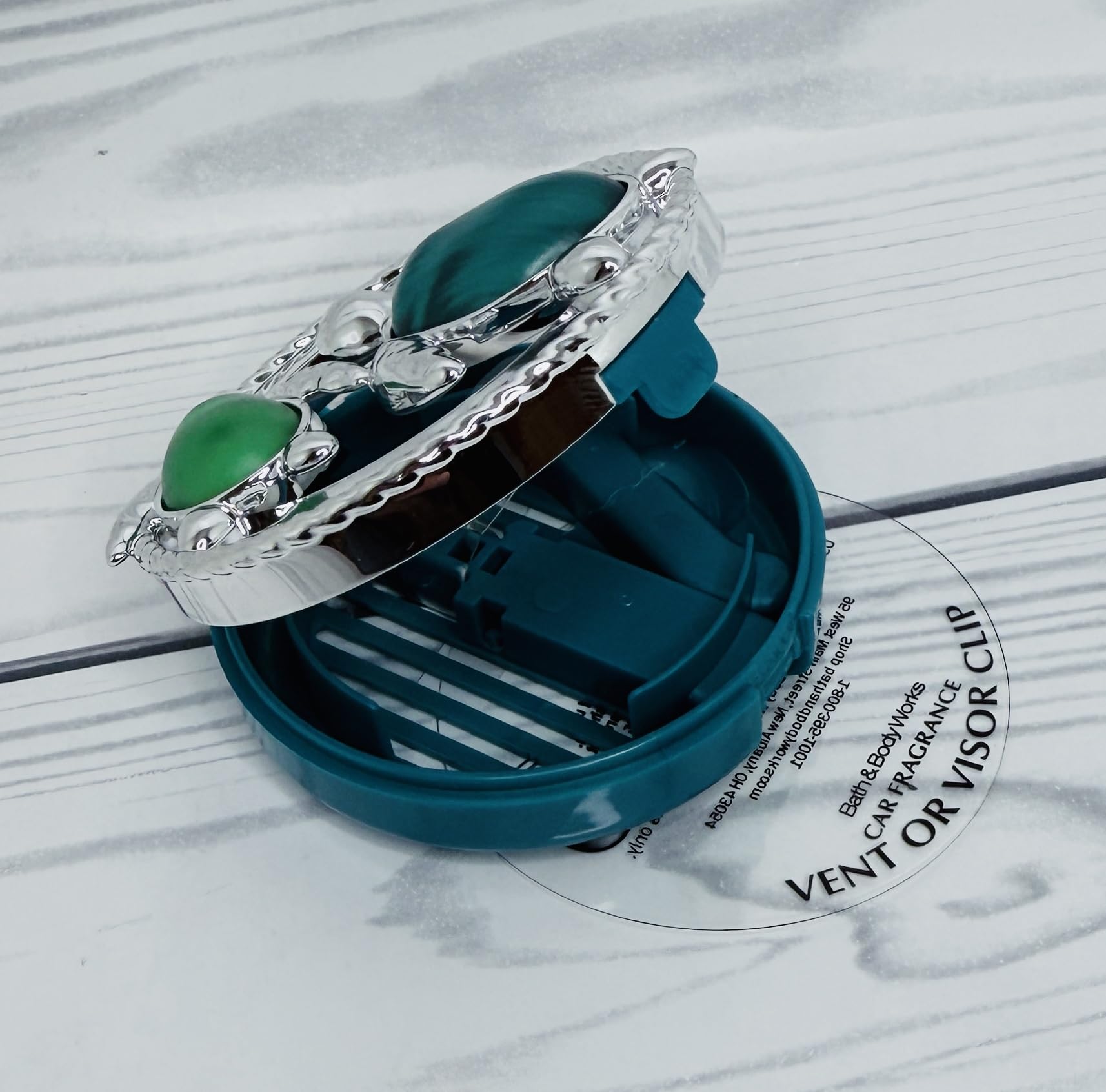 Bath and Body Works Gemstone Tiny Sea Glass Turtles Car Fragrance Holder Visor Fragrance Holder Easy To Open
