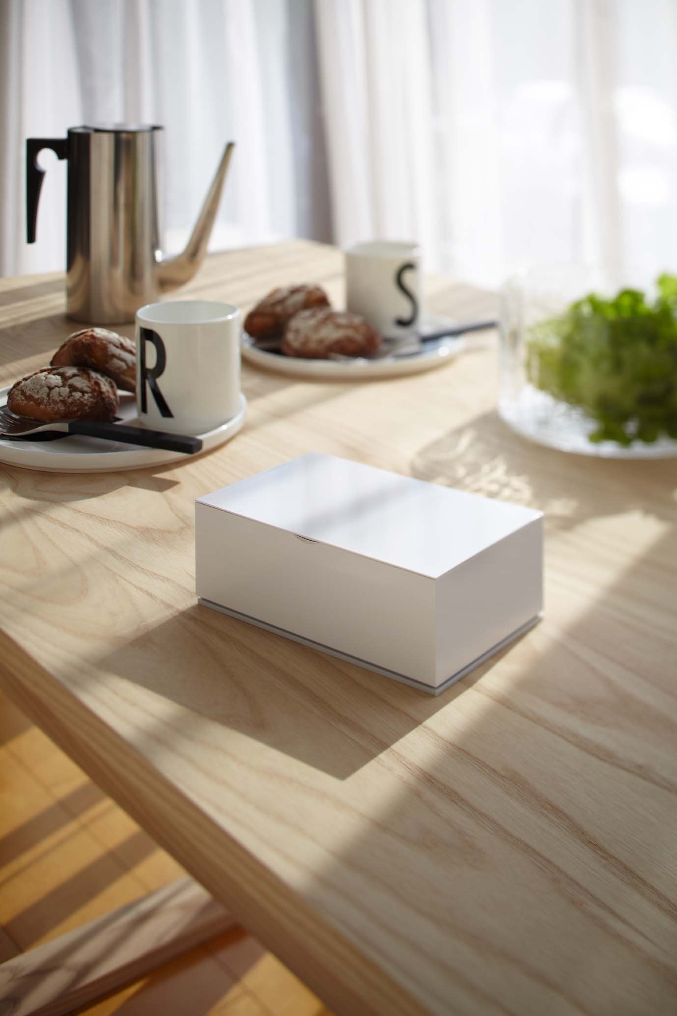 Yamazaki Industries Wet Tissue Case Veil White 7862