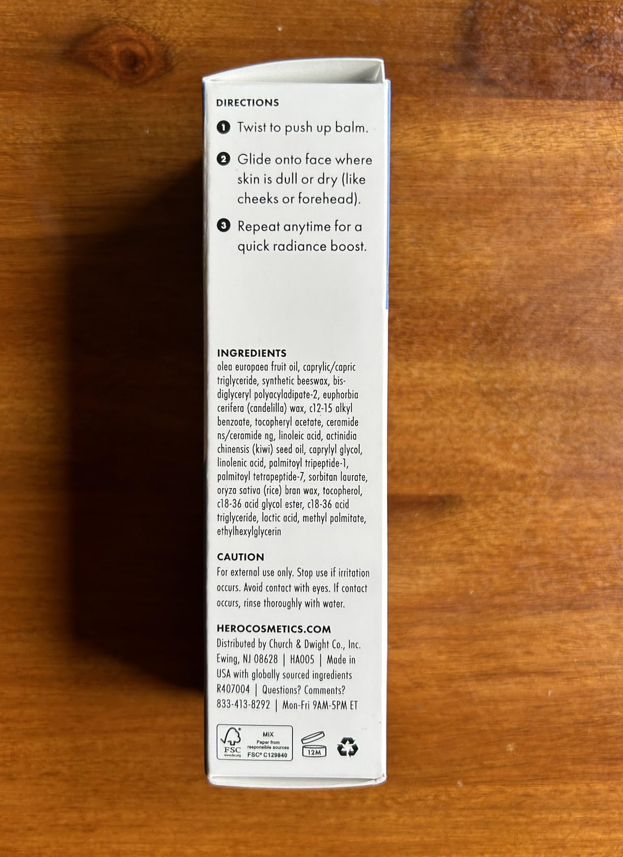 Hero Cosmetics Glow Balm Radiant Skin Stick – Instantly Gives Skin a Glowy Finish for Dewy and Radiant Looking Skin – Suitable for Acne-Prone Skin – Won’t Clog Pores (0.4 oz)