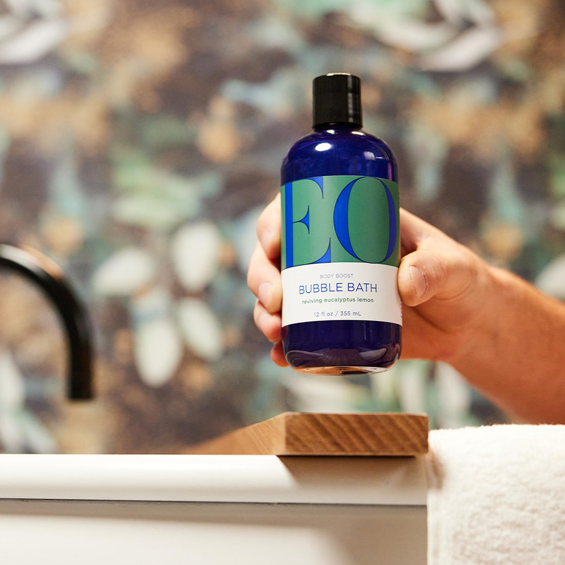 EO Bubble Bath, 12 Ounce (Pack of 1), Eucalyptus Lemon, Plant-Based, Botanical Extracts