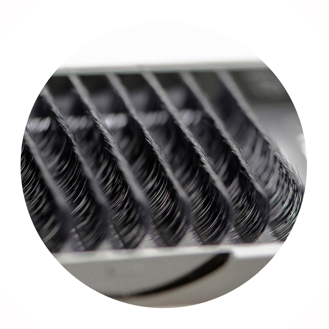 EMILYSTORES 0.05mm Thickness J Curl 11mm Length Lashes Silk Mink Eyelashes For Eyelash Extensions Single Size One Tray