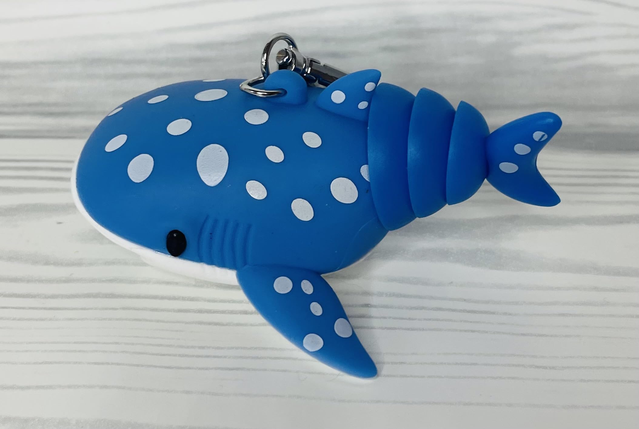 Bath and Body Works Blue and White Shark Pocketbac Hand Sanitzer Holder