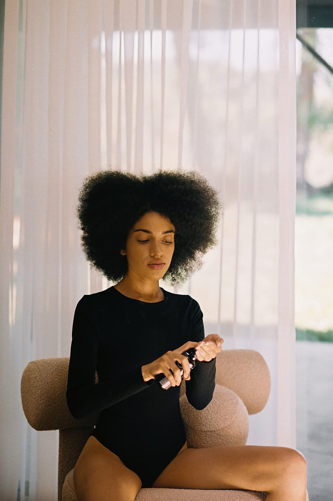 REVERIE - Natural Milk Anti-Frizz Leave-In Nourishing Treatment | Sulfate-Free, Silicone-Free, Color-Safe, Clean Hair Care (Full Size, 3.4 fl oz | 100 ml)