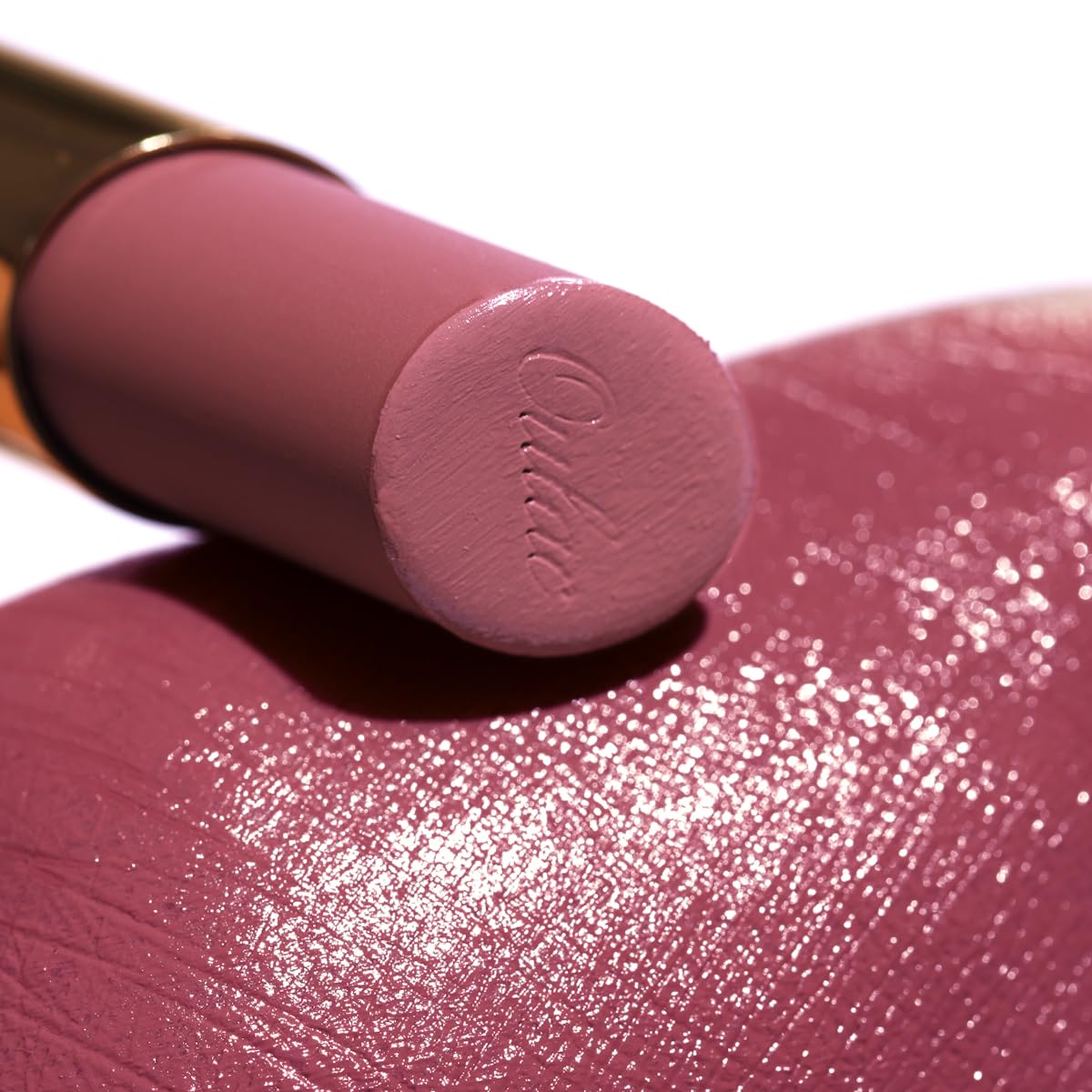 Oulac Plum Lipsticks for Women, Burgundy Matte Lipstick, Full Coverage Lip Color, Satin Matte Finish, Cream Texture, Hydrating, Infused with Hyaluronic Acid, Vegan & Clean Beauty 4g SG08 Bianca