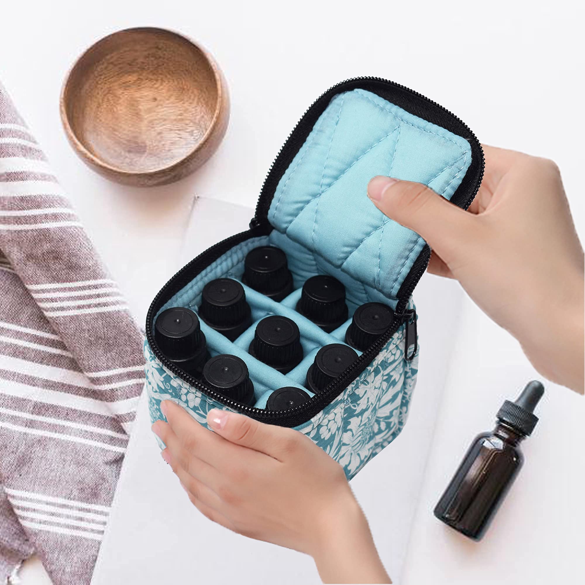 9 Bottles Essential Oil Carrying Case Shockproof Essential Oils Organizer Travel Bag Suitable for 5ml,10ml,15ml Bottles or 10ml Roller Bottles with Portable Handle and Double Zipper (Aqua Green)