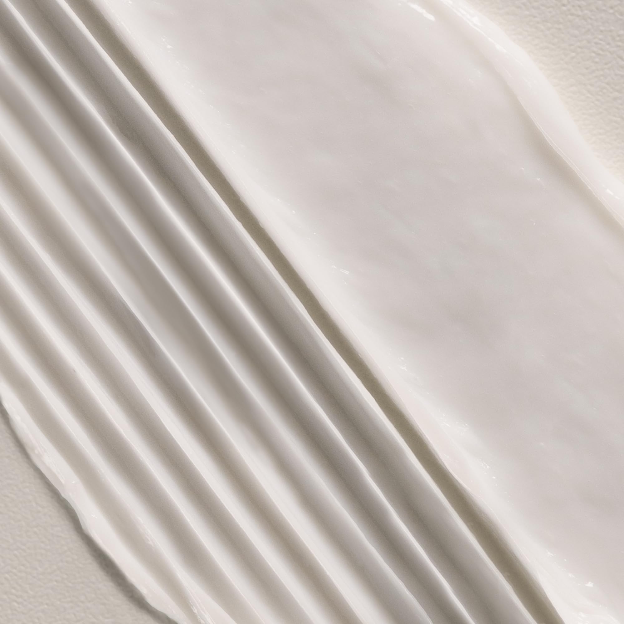 Davines OI Conditioner | Rich Detangling Conditioner for All Hair Types | Soft, Hydrated Hair with Luxious Shine | 8.8 Fl Oz