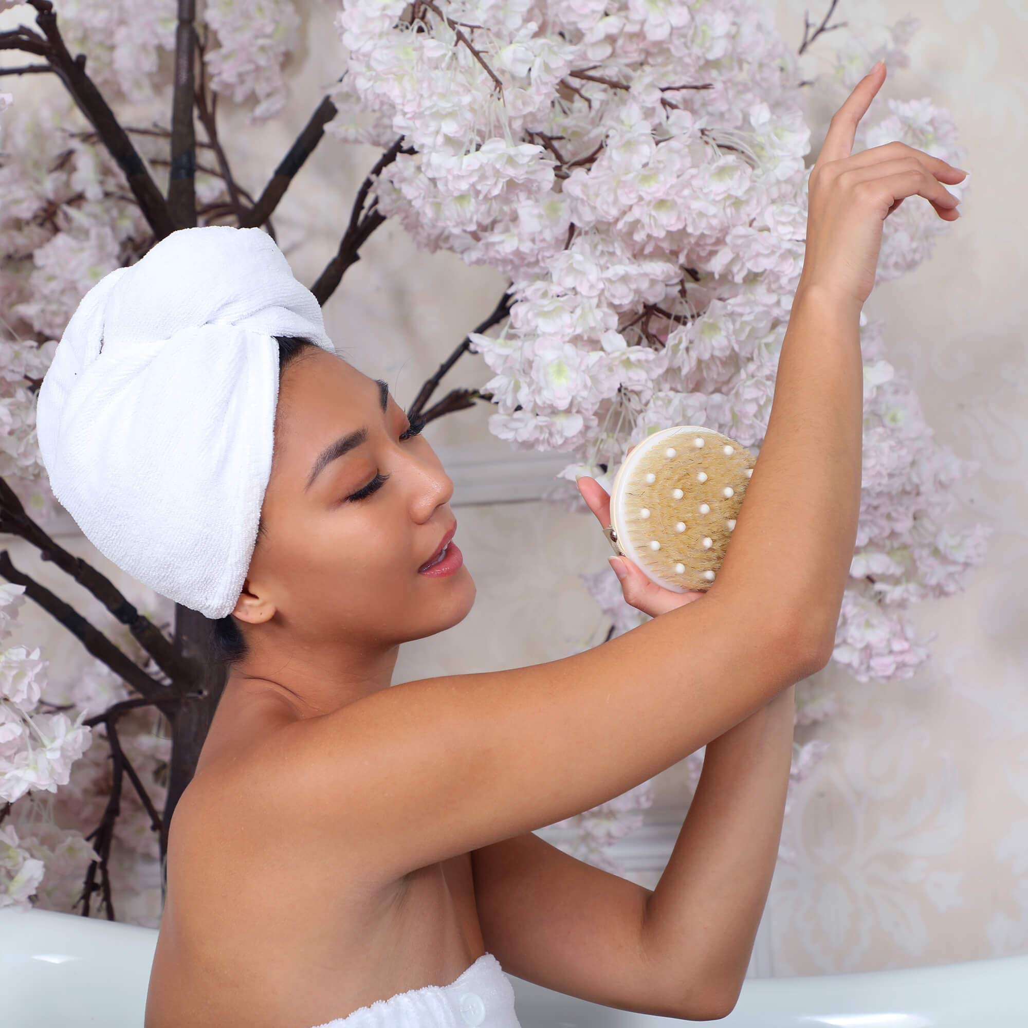 DAILY CONCEPTS Daily Detox Massage Brush, Vigorous, 1 Count