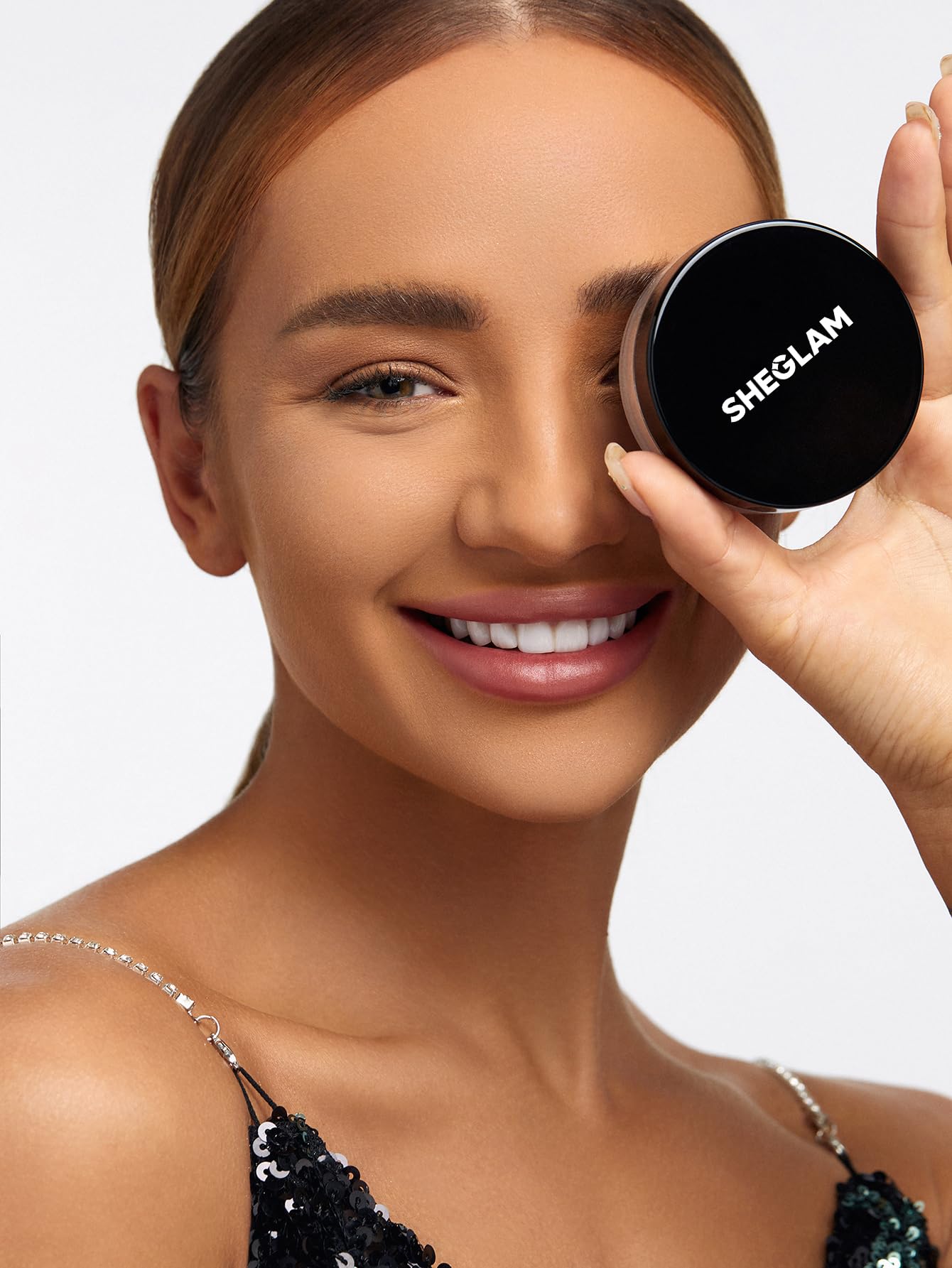 SHEGLAM Baked Glow Setting Powder Oil Control Loose Face Powder Translucent Pore-Less Flawless Smooths Fine Lines Glowy Powder - Cappuccino