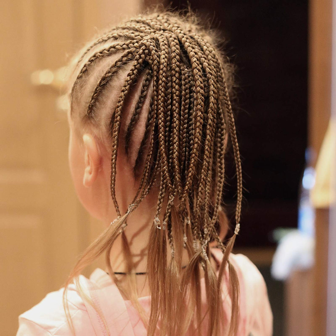 EAONE 2500 Pieces Clear Hair Elastics Hair Bands Clear Rubber Bands with Free Box for Braiding and Ponytail