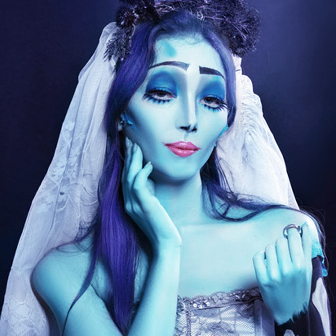 MEICOLY 2pcs Blue Eyeshadow Stick for Halloween Corpse Bride Avatar Sally Makeup, Metallic Shimmer Crayon, Waterproof Shiny Rotating Single Eye Shadow Pencil Eyeliner Stick