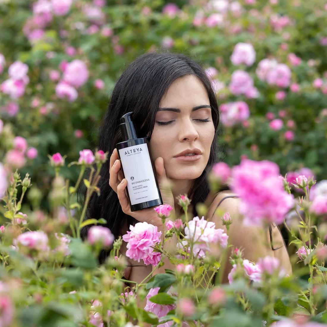 Organic Bio Damascena Rose Cleansing Milk