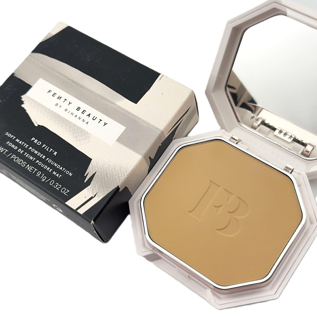 Fenty Beauty by Rihanna Pro Filt’r Soft Matte Longwear Powder Foundation 255