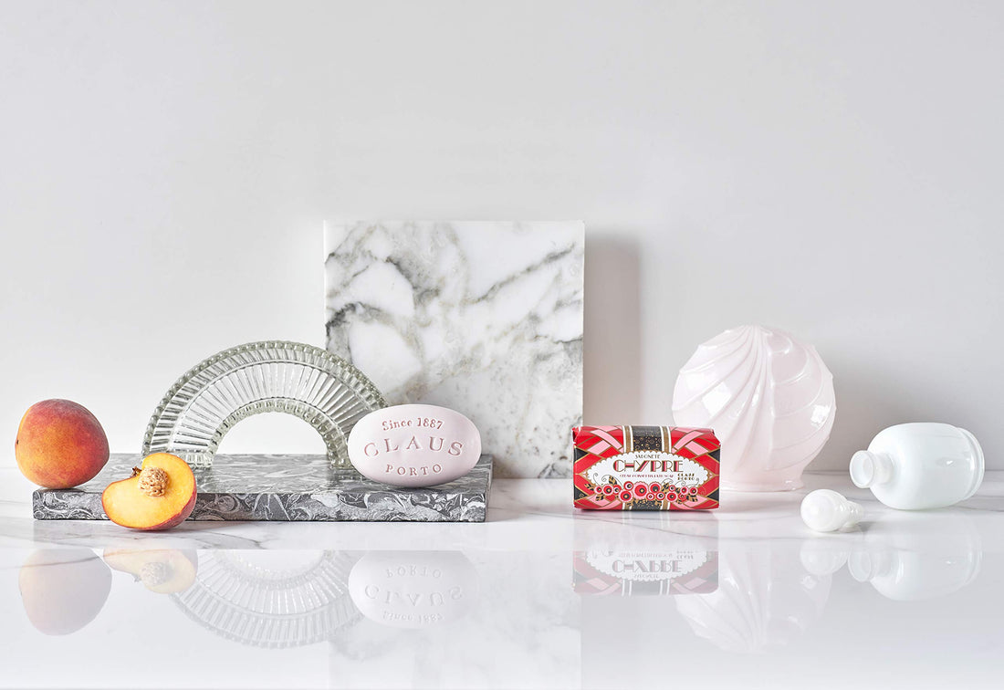 Claus Porto Chypre Bath Soap, Cedar Poinsettia, 5.29 oz.