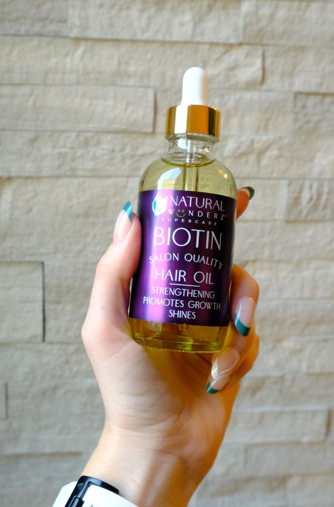 Natural Wunderz Biotin Hair Oil, Supports Hair Growth, Thickening Serum with Collagen and Vitamin B7, Moisturizing Scalp Treatment for Dry and Damaged Hair, Sulfate Free and Vegan Friendly, 4 Fl Oz
