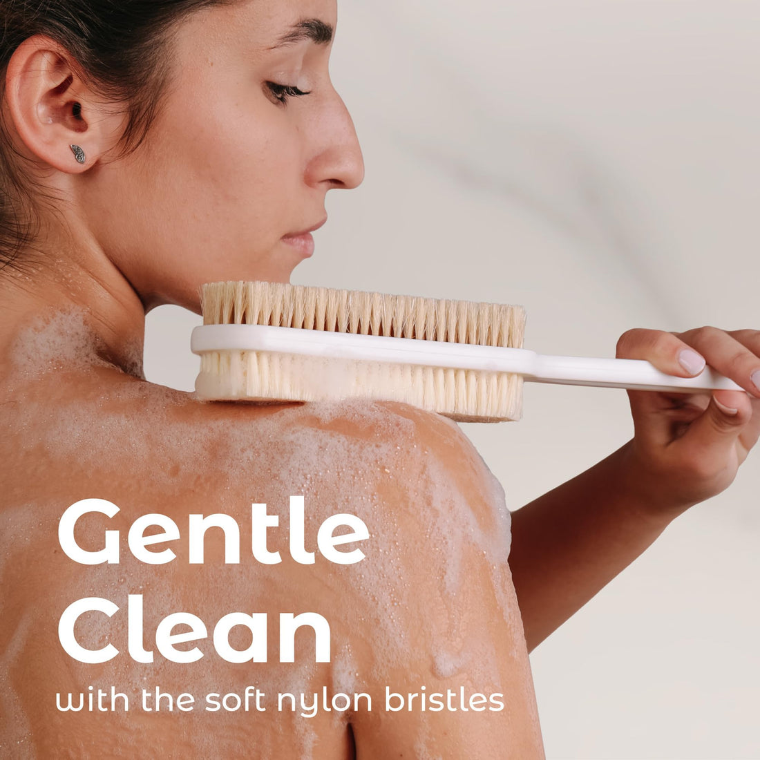 MainBasics Shower Brush Back Scrubber Dual-Sided Body Brush Long Handle with Soft and Stiff Bristles for Dry & Wet Brushing (White)