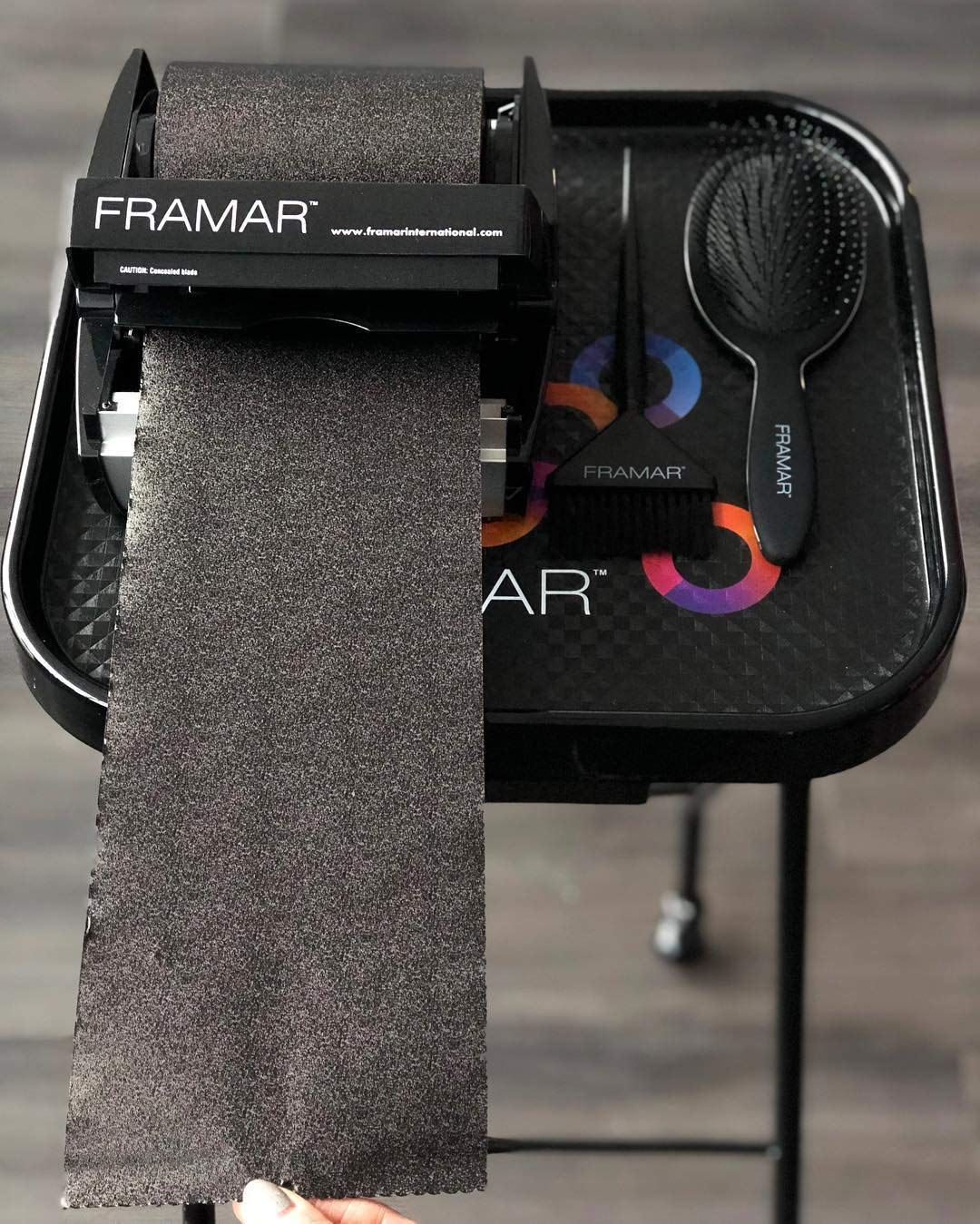 Framar Back In Black Embossed Foil Roll - 5 Inch x 330 Ft Medium