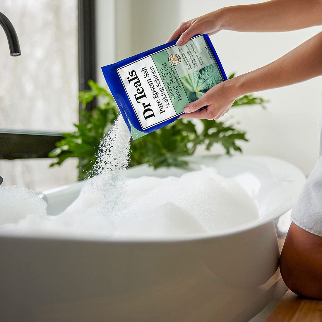 Dr. Teal's Hemp Seed Oil Bath Soak Gift Set (2 Pack, 3lbs ea.) - Cannabis Sativa Essential Oils Blend Moisturizes & Softens Skin - Pure Epsom Salt Eases Aches & Pains Throughout The Body