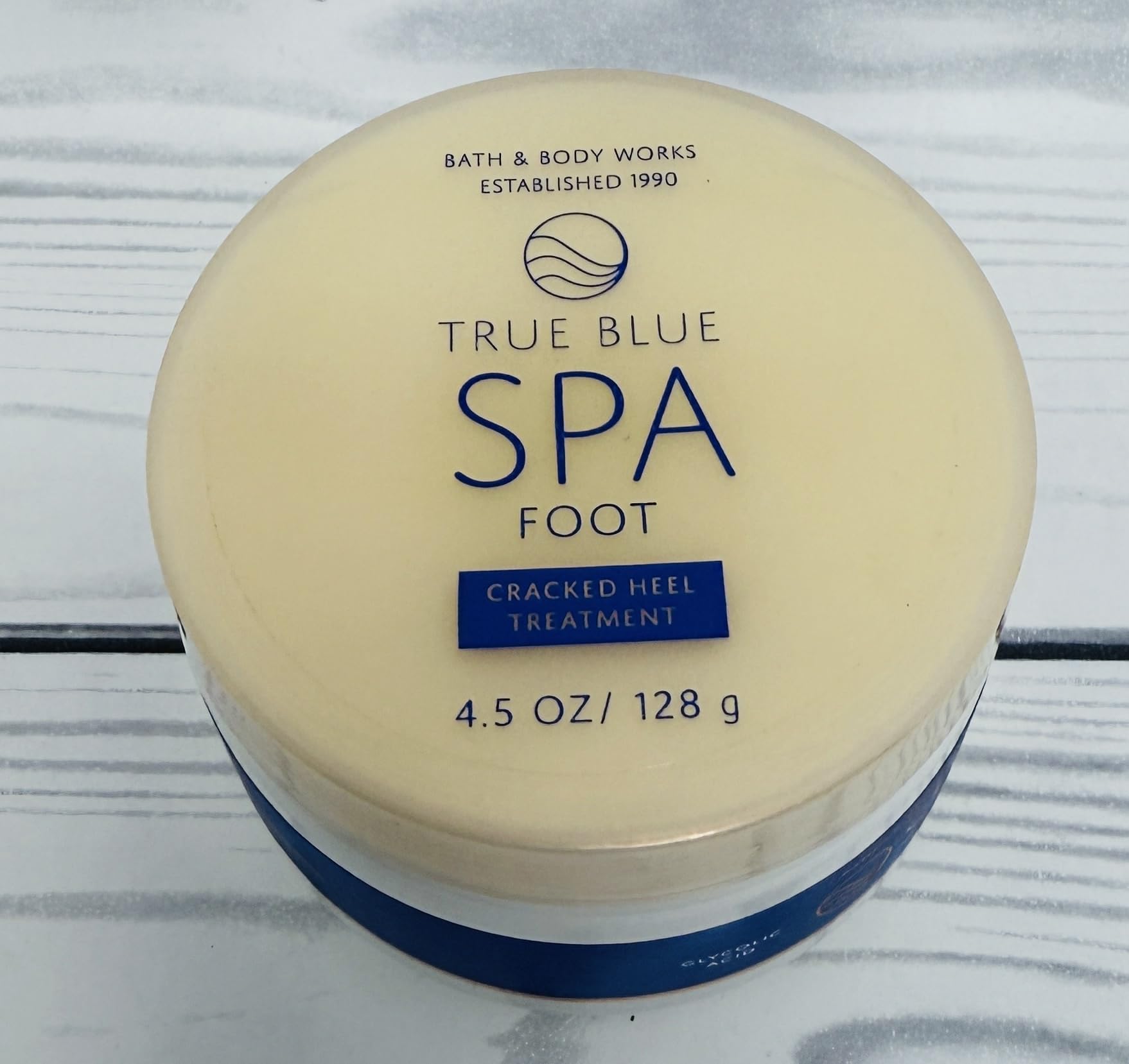 Bath and Body Works True Blue Spa Cracked Heel Treatment 4.5 Ounces