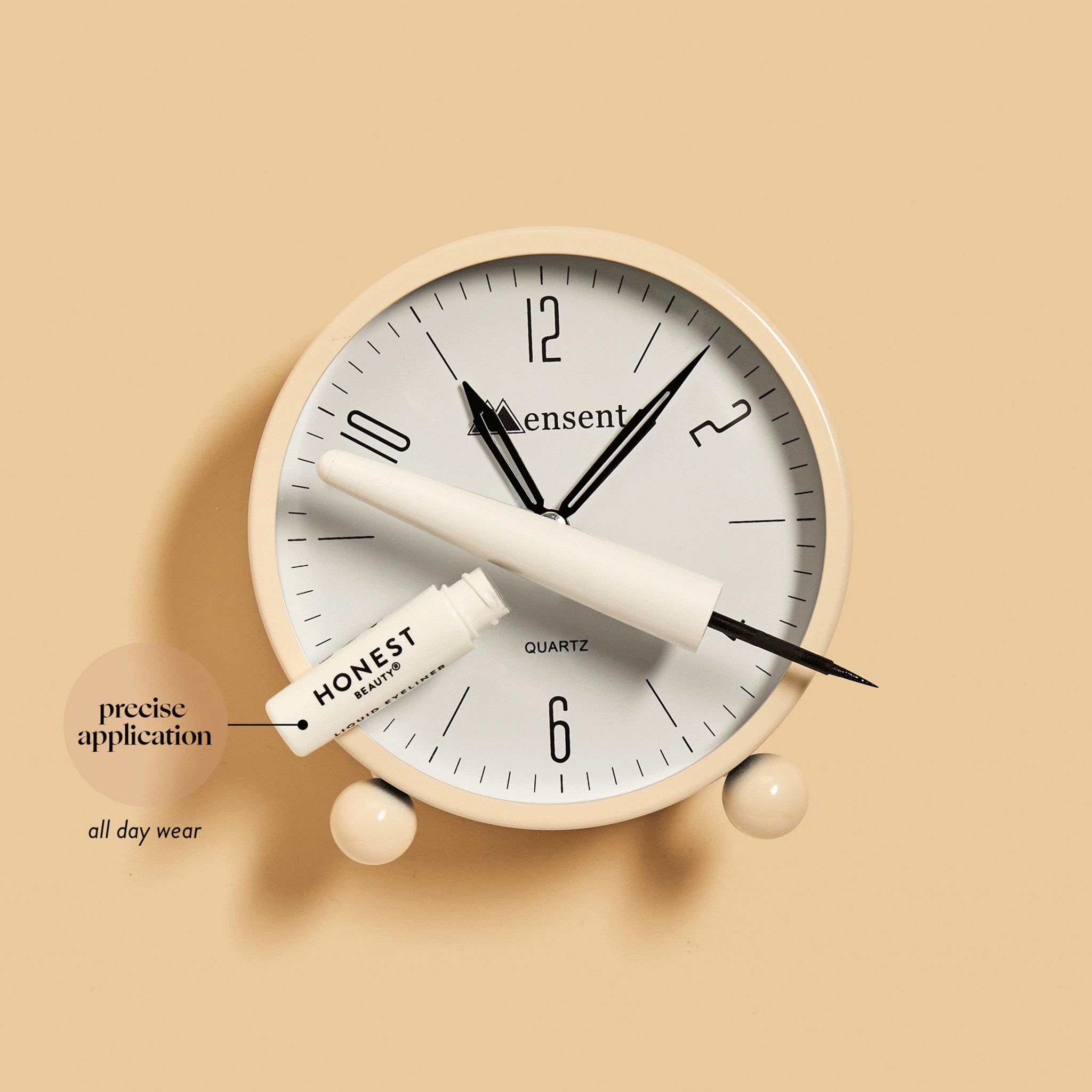 Honest Beauty Liquid Eyeliner, Black | Vegan | Smudge, Flake, Transfer Proof | Carbon Black Free, Silicone Free, Cruelty Free, Ophthalmologist Tested | 0.058 fl. oz.