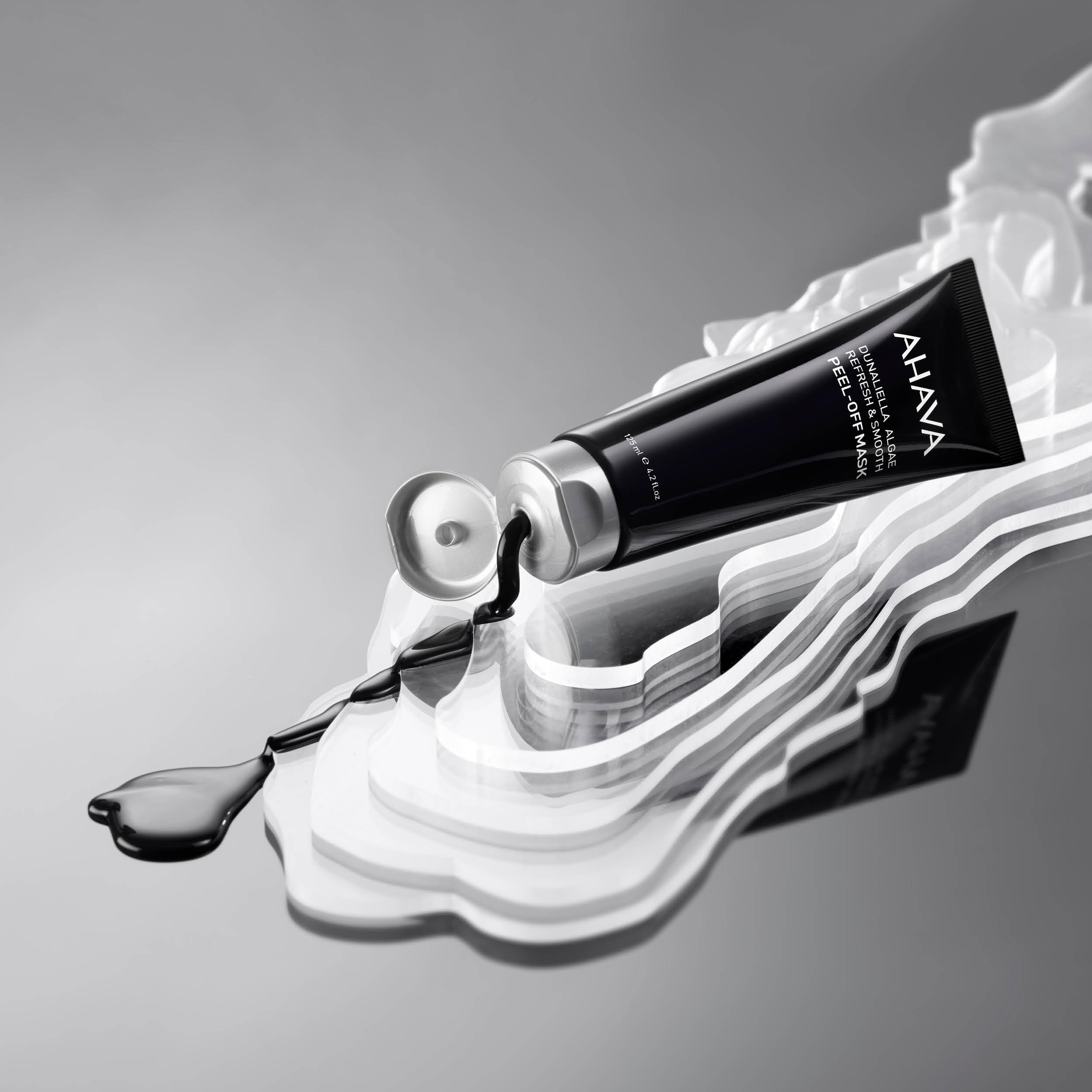 AHAVA Dunaliella Algae Refresh & Smooth Peel-off Mask - Black refreshing peel-off mask to revive the skin, lift away fatigue, helps against blackheads & clogged pores, with Osmoter, 4.2 Fl.Oz