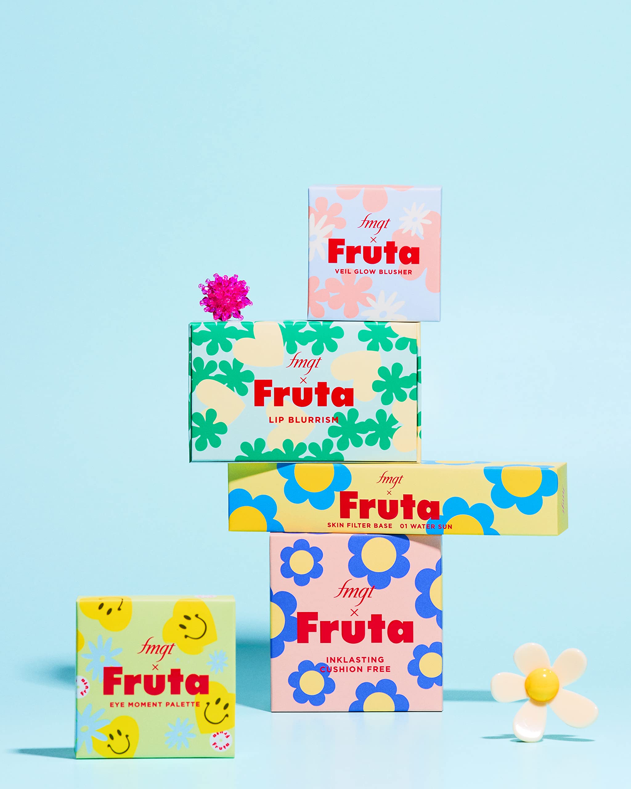 THE FACE SHOP Fruta Veil Glow Highlighter | Bright Complexion,Natural Look | Multi-use as Highlighter and Eyeshadow | 4.2g,K-Beauty