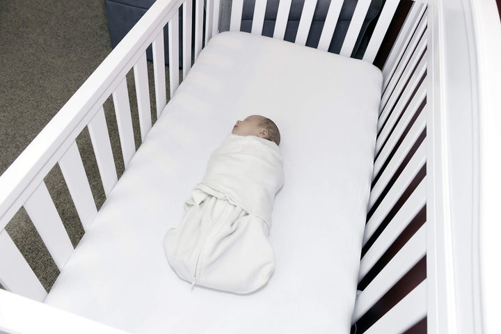 VuSee Corner Baby Monitor Mount - Safely Hold Baby Monitors or Indoor Camera Shelf - Compatible with Most Baby Brands - Corner Wall Mount with Easy Installation - 1 Pack