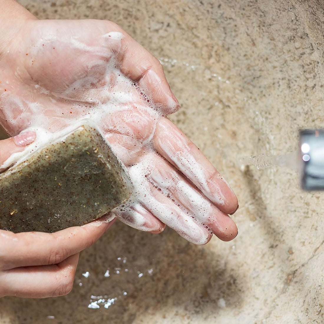 Extraherbos Neem Soap with Tea Tree Oil | 100% Natural Anti-Acne Formula for Deep Exfoliation, Oil Control, and Healing | Perfect for Combination and Oily Skin, 100g