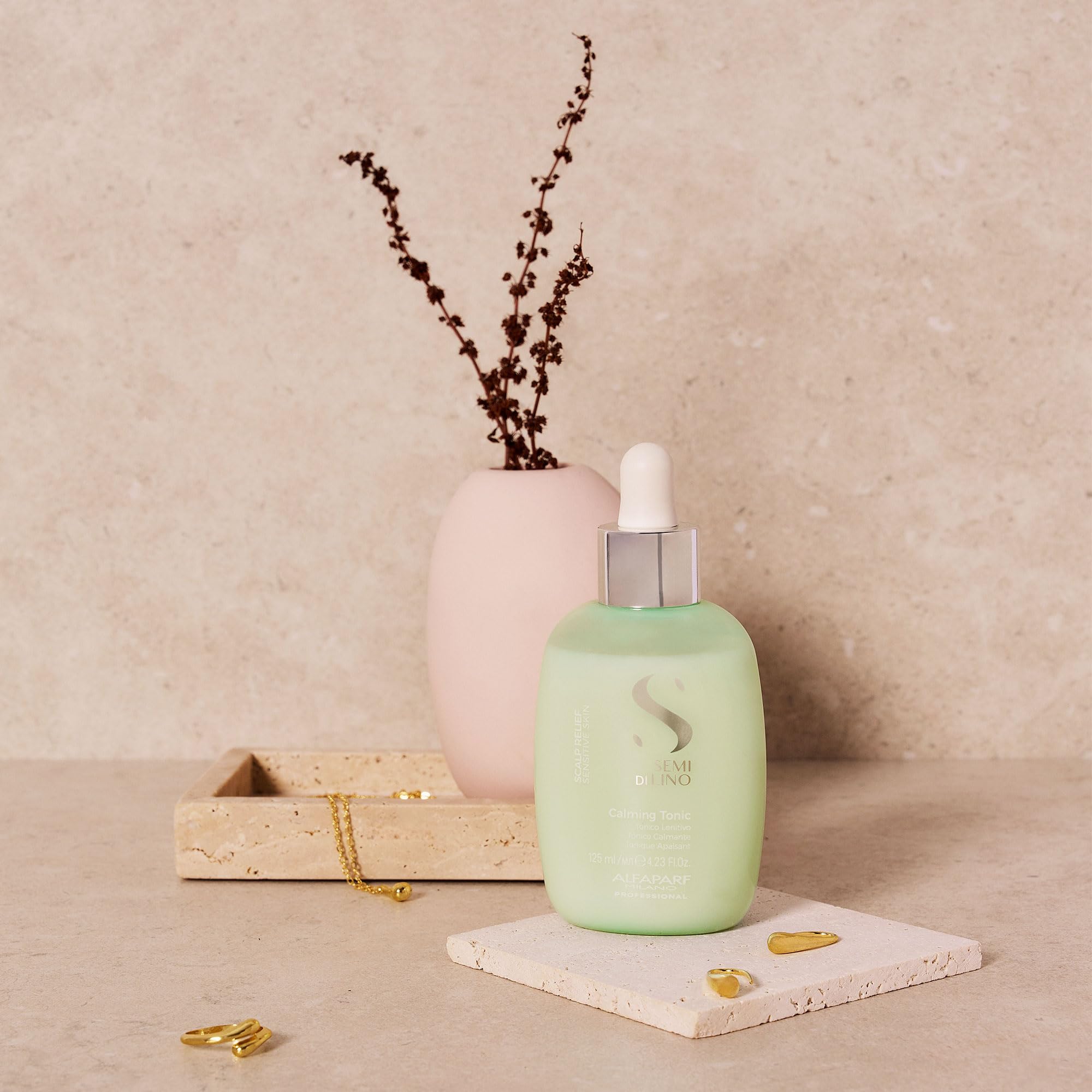 Alfaparf Milano Scalp Relief Calming Tonic for Sensitive Skin - Provides Immediate Calming, Soothing, Hydration, and Itch Relief - Professional Salon Quality, 125ml