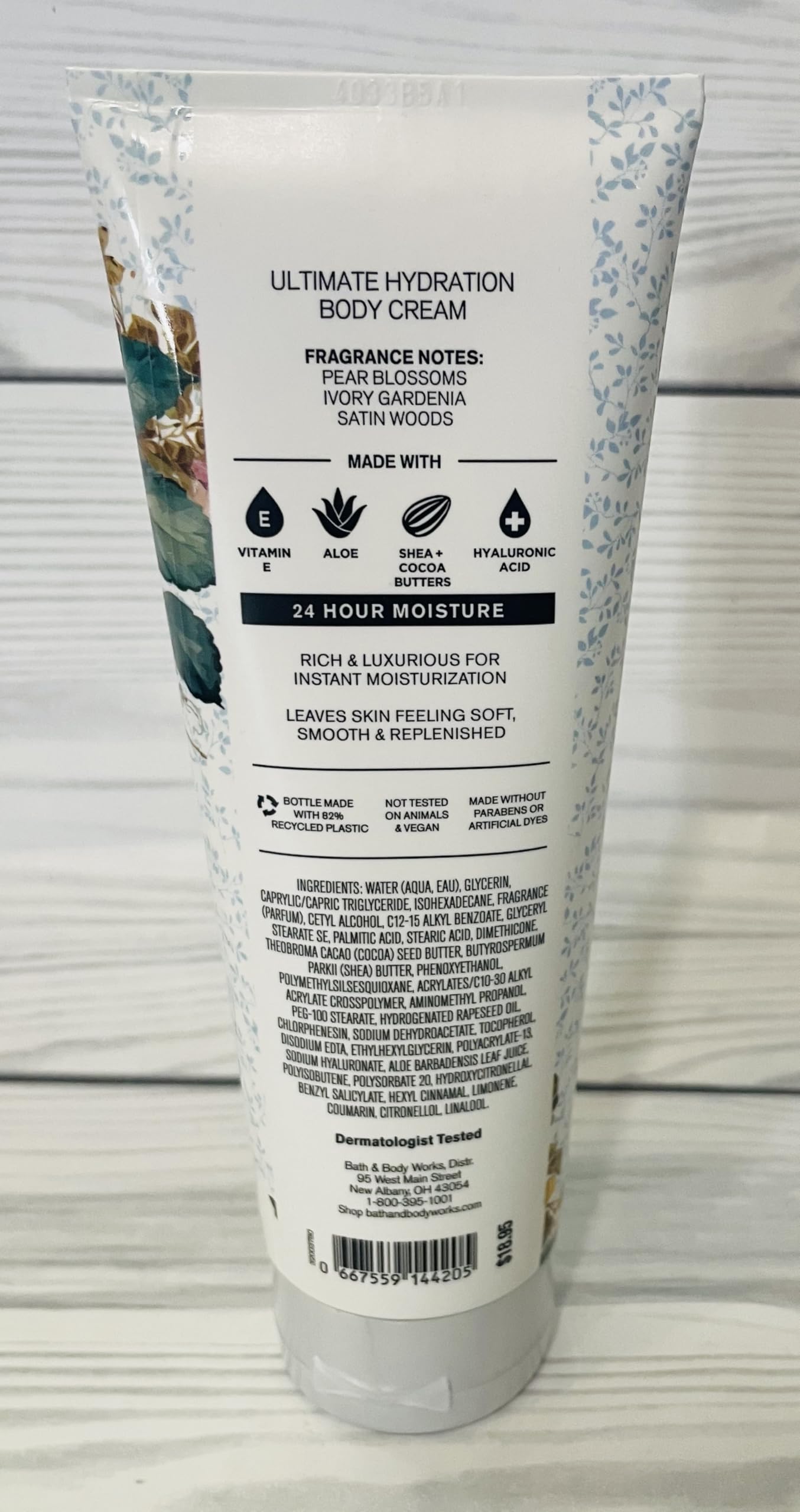 Bath & Body Works Dressed In White Ultimate Hydration Body Cream 8 Ounces Pack of 2