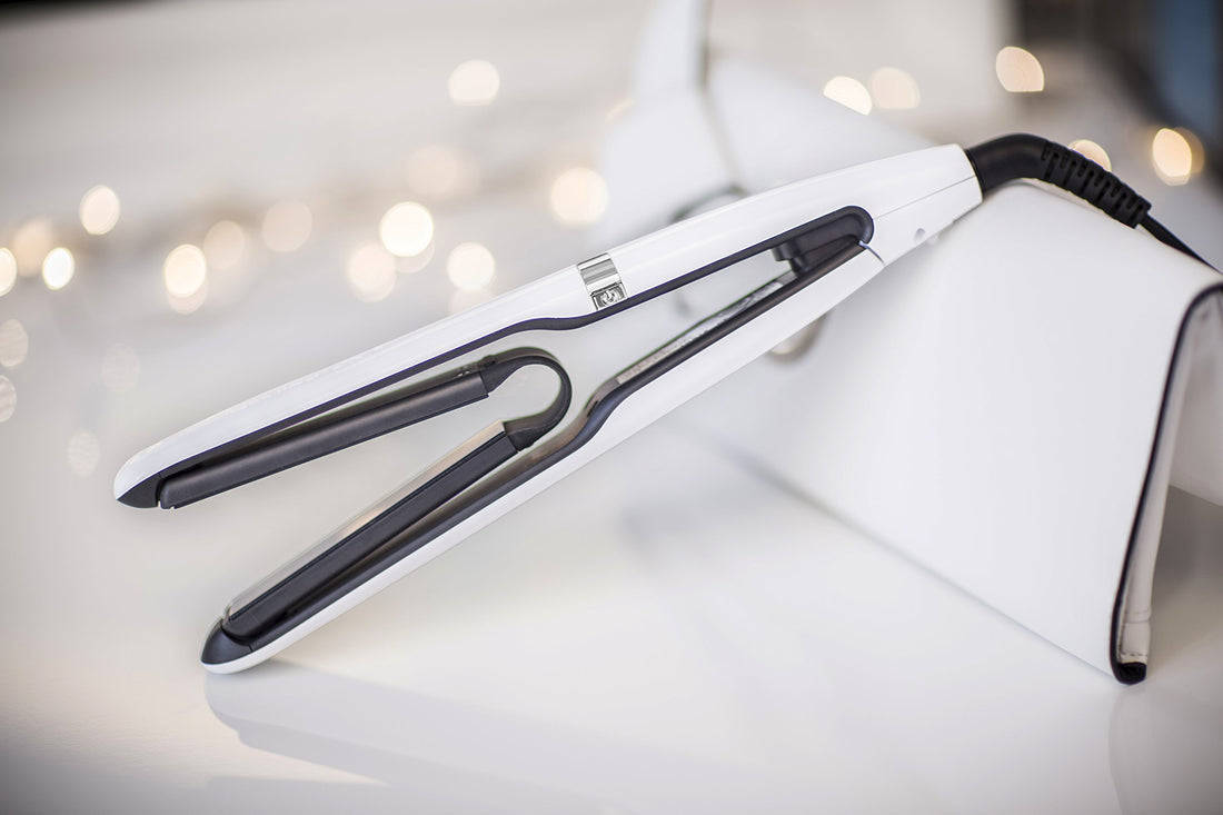 Remington S7412 Air Plates Ceramic Hair Straightener, White