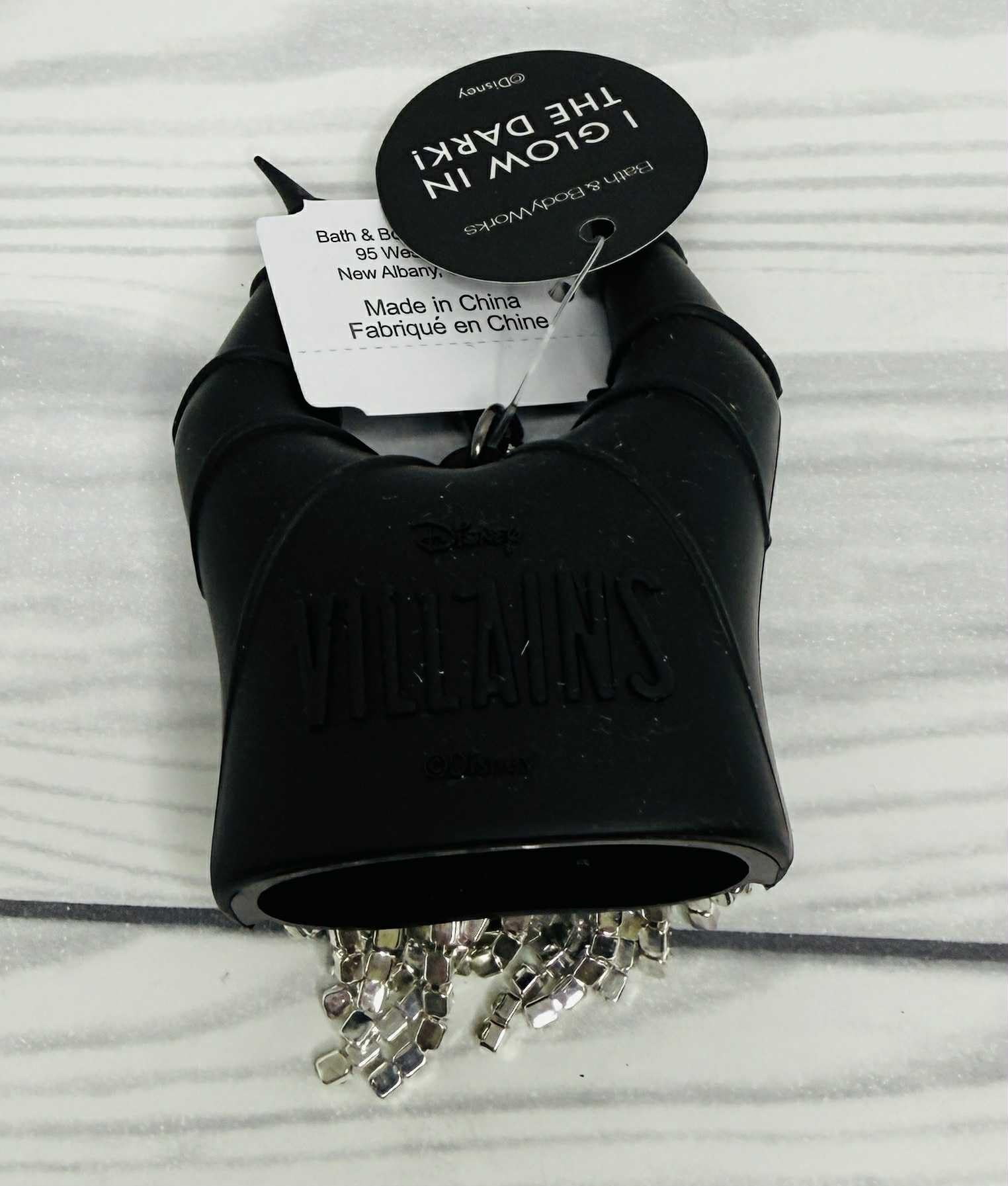 Bath & Body Works Malificent Black and Green Bling Glow-in-the-Dark Pocketbac Hand Sanitzer Holder