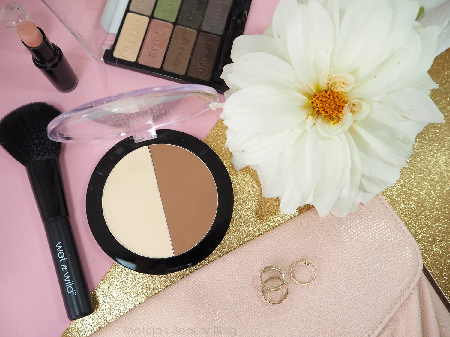 Wet n Wild Megaglo Contouring Palette (Contour), Dulce De Leche, Contouring Powder Face Kit | Flawlessly Sculpted Face Paraben & Cruelty-12.5g