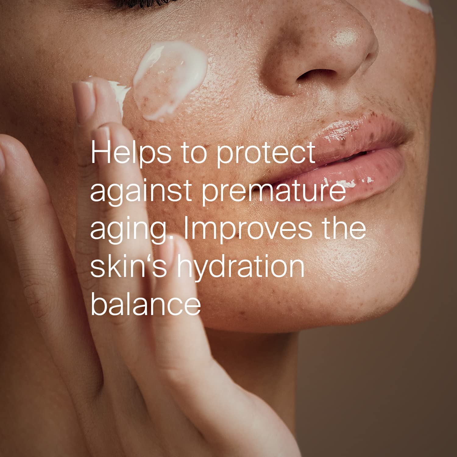 seba med Moisturizing Face Cream for Sensitive Skin pH 5.5 Hypoallergenic Ultra Hydrating with Vitamin E Dermatologist Recommended 2.6 Fluid Ounces (75 Milliliters)