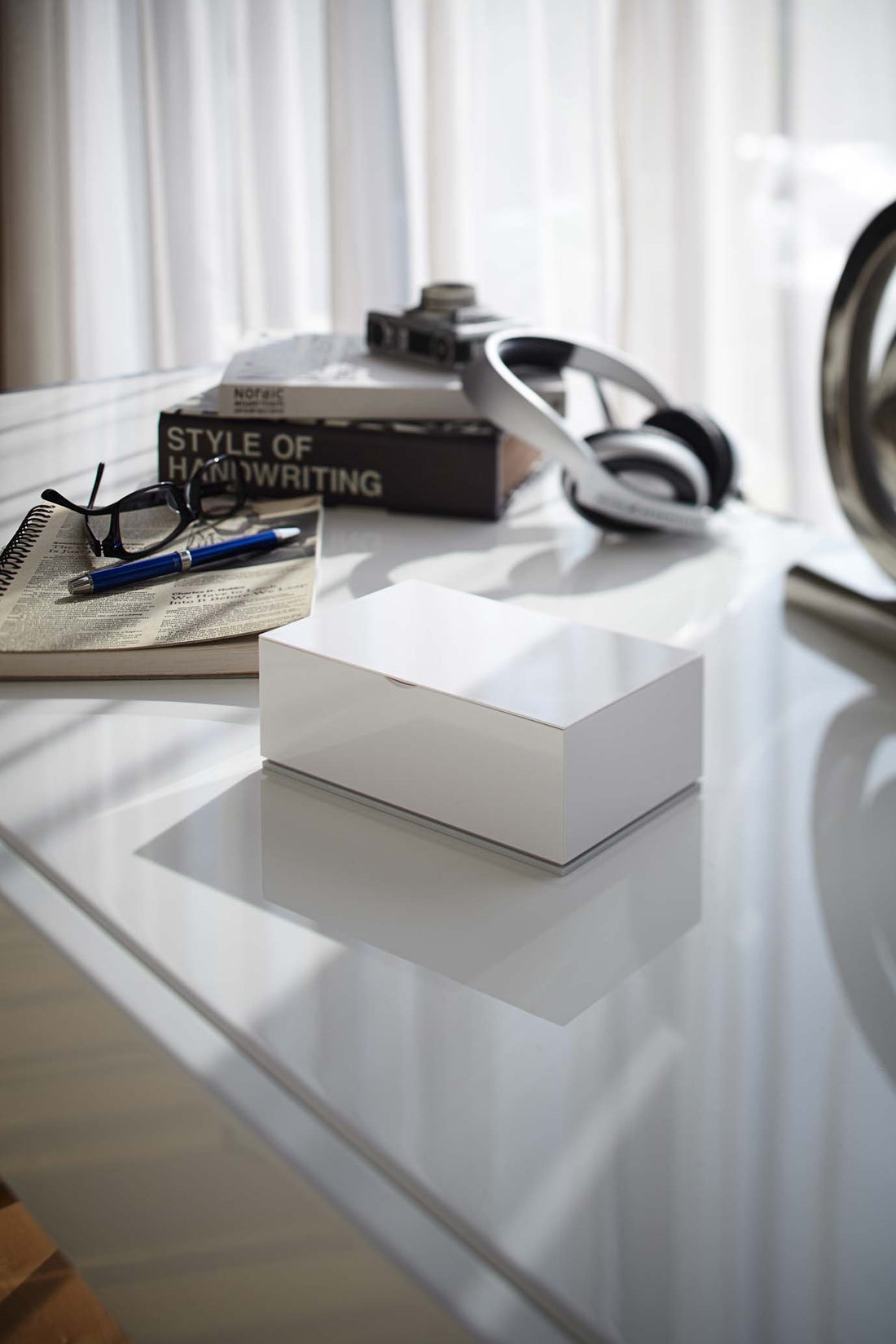 Yamazaki Industries Wet Tissue Case Veil White 7862